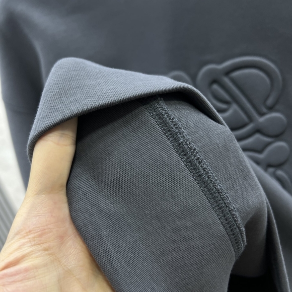 LOEWE men's long-sleeved sweatshirt - Picture 3 of 9